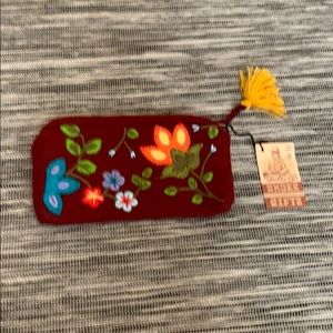 Andes Gifts Zip Purse